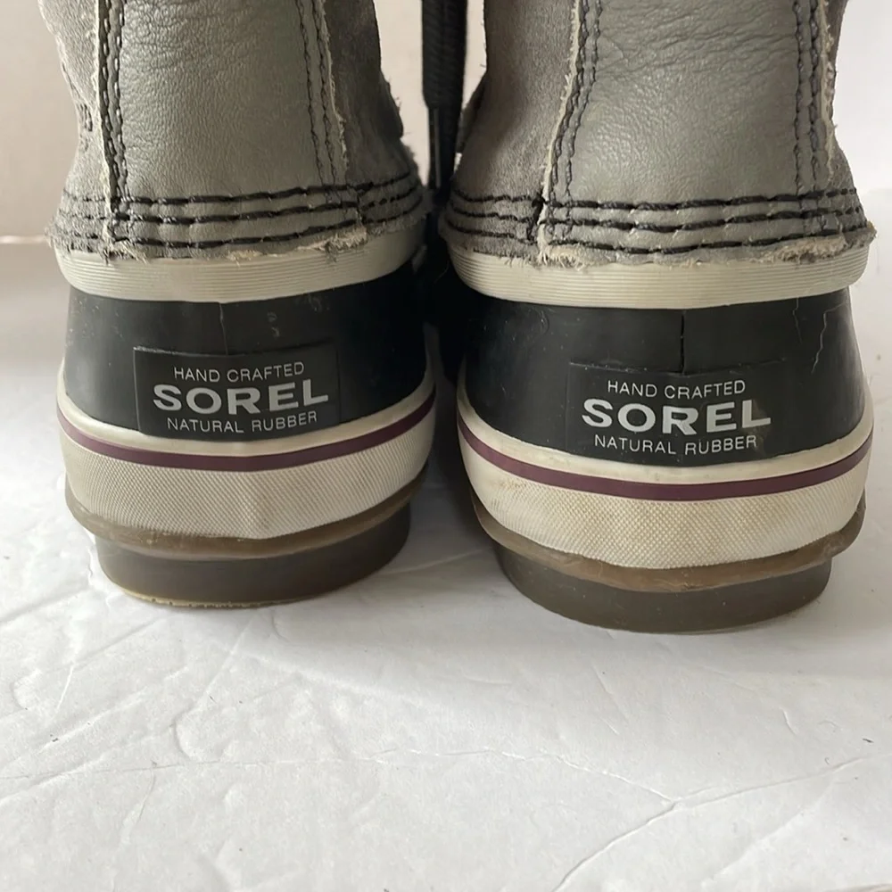 Sorel Joan of arc boots size 7.5